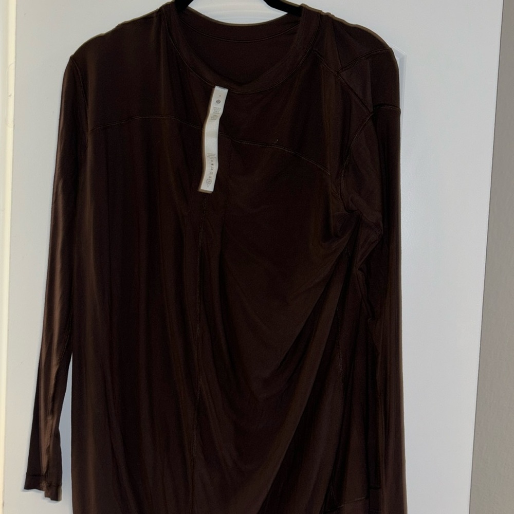 BROWN SOFTSTREME LULULEMON LONG SLEEVE